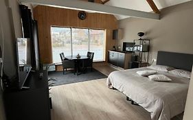 Kimz Bed & Breakfast